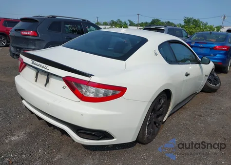 2011 Maserati Granturismo S Automatic из США, поврежденный, VIN ZAM45KLA5B0057876